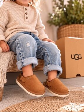 UGG Kids Chestnut Goldenstar Clog Size 8 Toddler